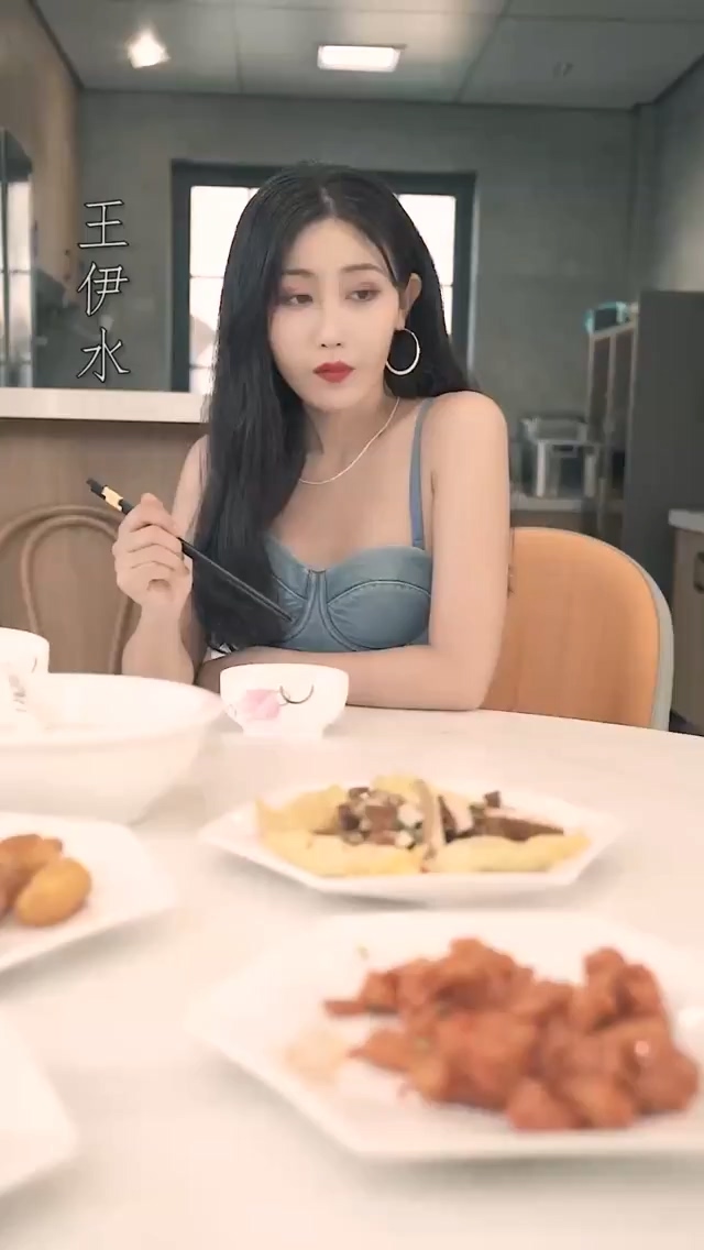 无敌赘婿海报
