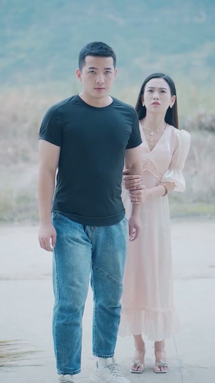 赘婿战神海报