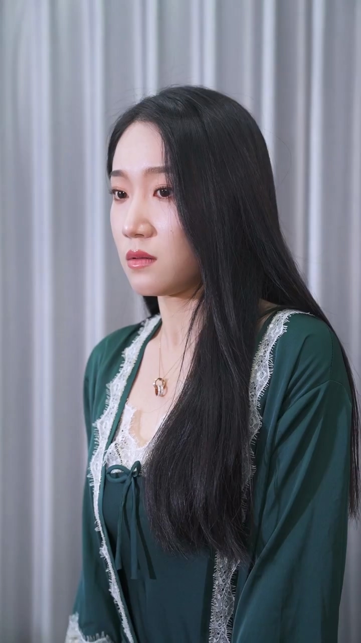 想做姐姐的小狼狗海报