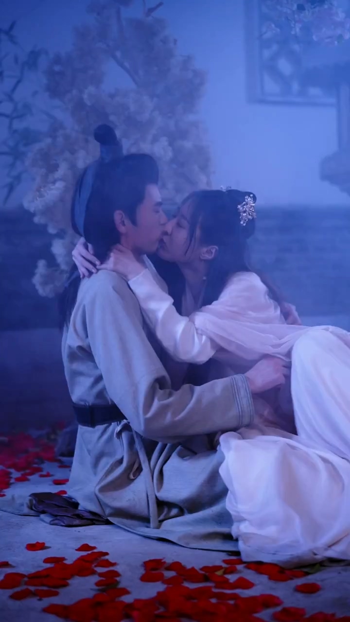 超凡龙婿海报