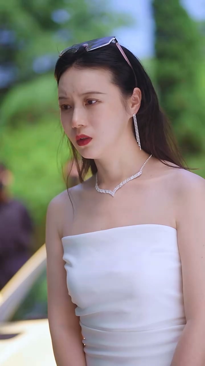 霸道女总裁的超级尊王海报
