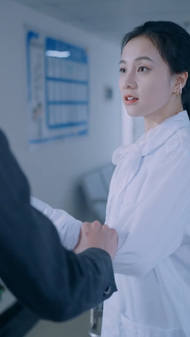 契约罪妻休想逃海报