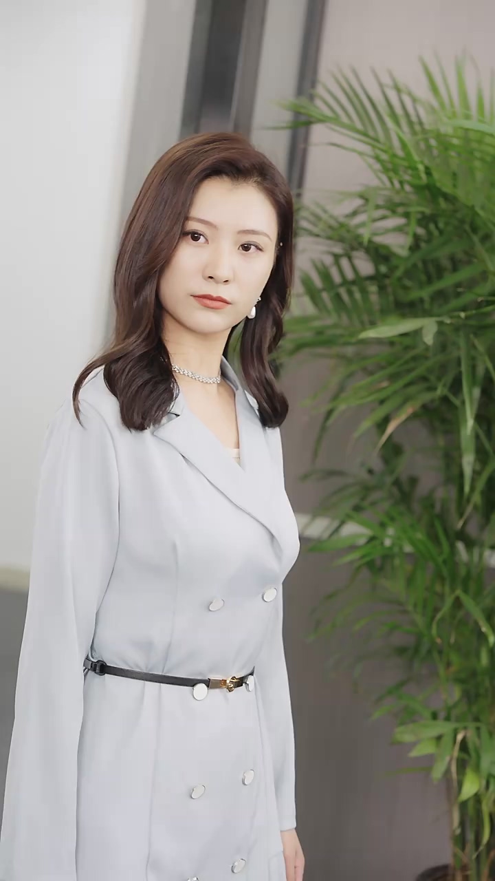 辞职后，前总裁对我余情未了海报