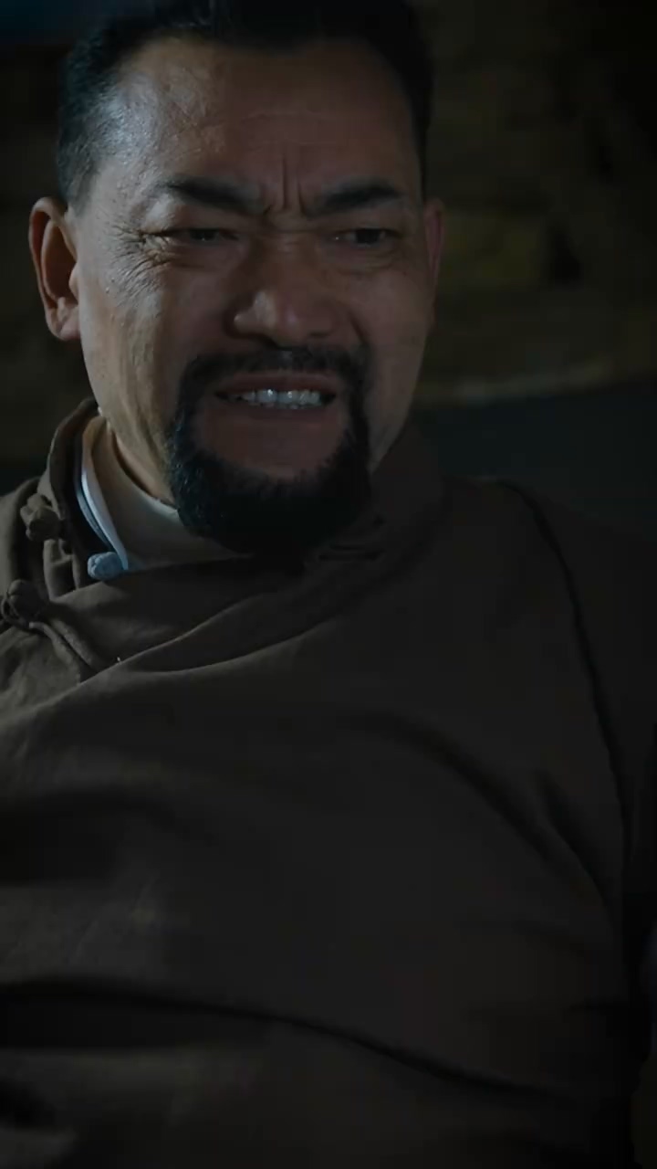 我和爷爷走人间海报
