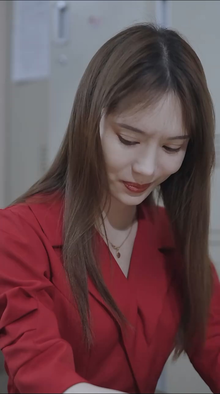 时总的替身前妻海报