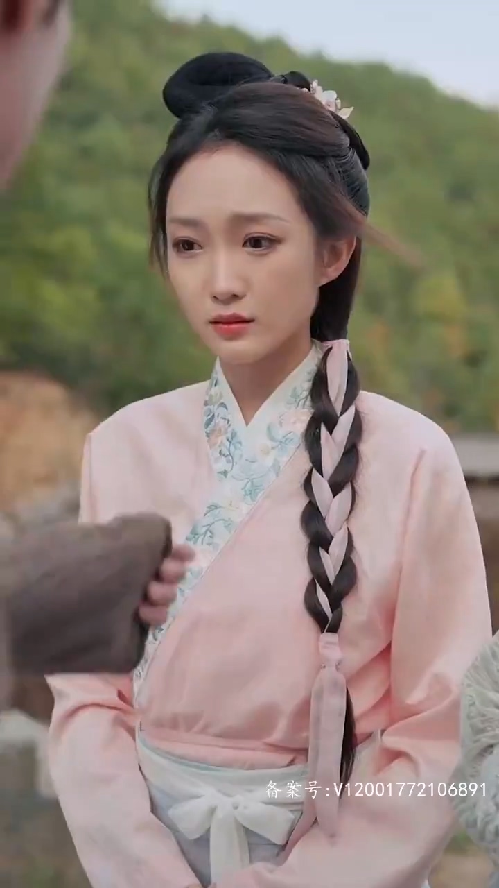 开局官府发媳妇：我在古代富甲一方海报