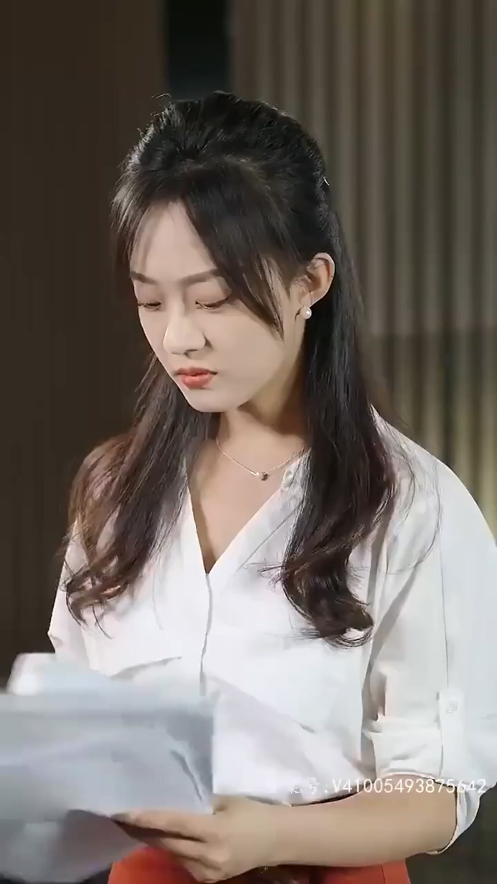 闪婚老公是亿万富翁海报